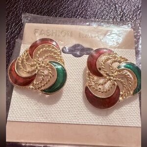 Vintage Inspired Christmas Red & Green Windmill Gold Tone Earrings
